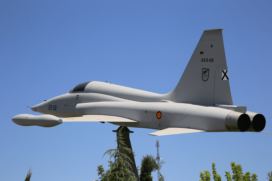 Dirtta jet