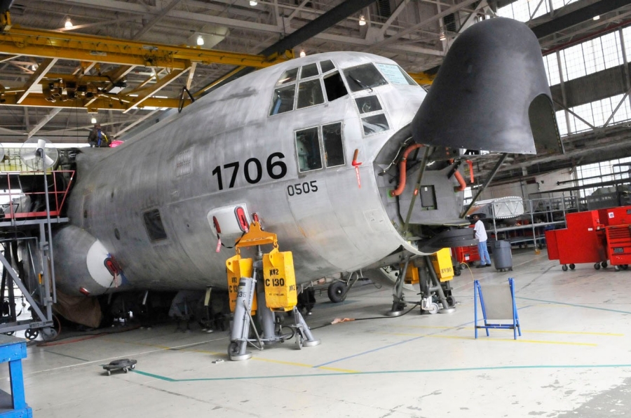 C130